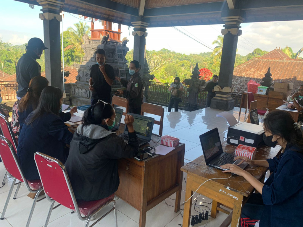 Pelayanan Vaksinasi Booster, Kepada Masyarakat Desa Petang di Br Dinas Lipah